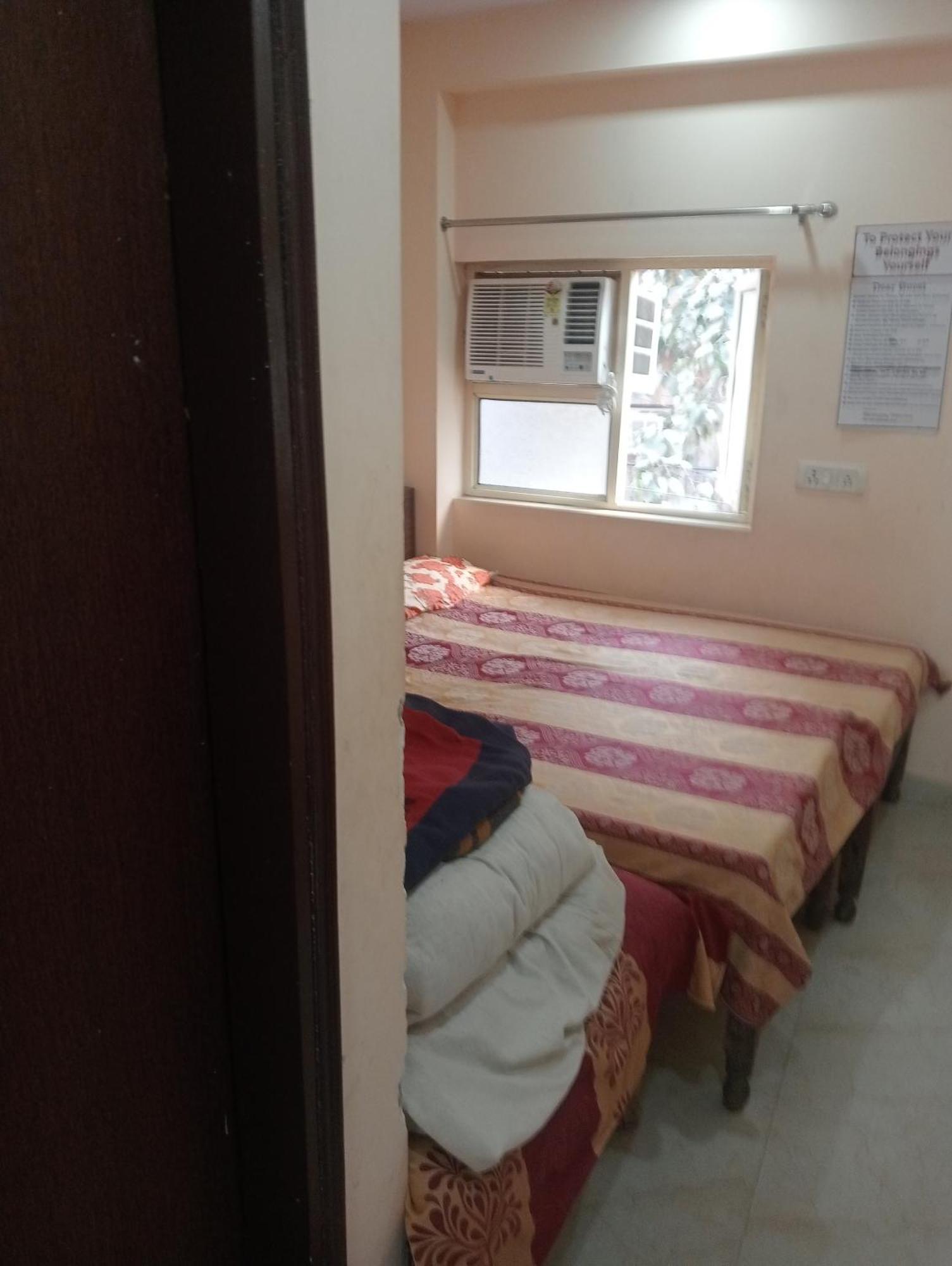 Ever Green Guest House Travel & Pg Nueva Delhi Exterior foto