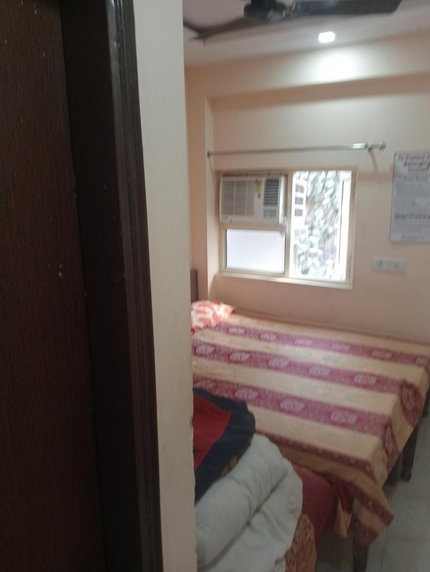 Ever Green Guest House Travel & Pg Nueva Delhi Exterior foto